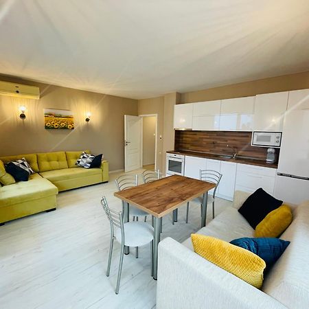 Blue Marine - Daneli Apartment Слънчев бряг Екстериор снимка