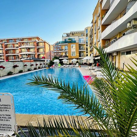 Blue Marine - Daneli Apartment Слънчев бряг Екстериор снимка